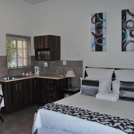 Welcome Guest House Vereeniging Εξωτερικό φωτογραφία