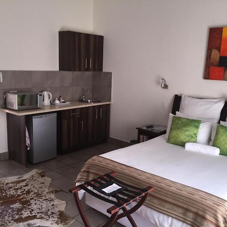 Welcome Guest House Vereeniging Εξωτερικό φωτογραφία