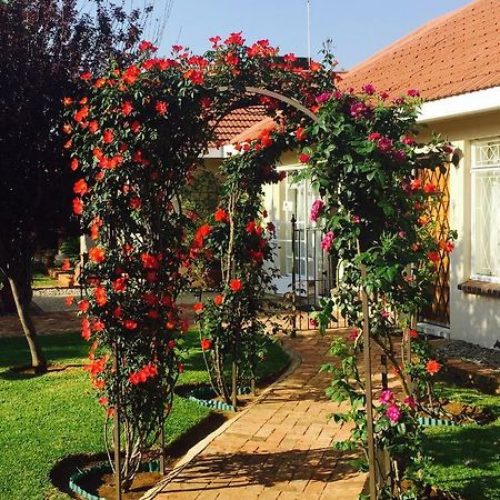 Welcome Guest House Vereeniging Εξωτερικό φωτογραφία